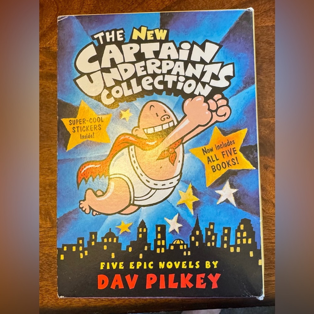 Captain Underpants Chapter Book Set 📚🦸‍♂️